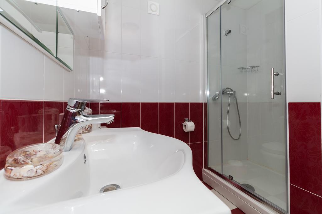 Apartments Villa-Ines Center Βόντιτσε Εξωτερικό φωτογραφία